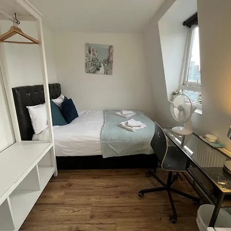 Euston Central Private Bedrooms 119A 4-7 Londres Extérieur photo