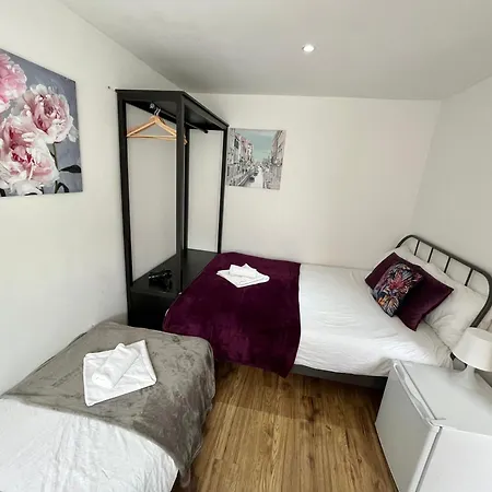 Euston Central Private Bedrooms 119A 4-7 Londres Extérieur photo