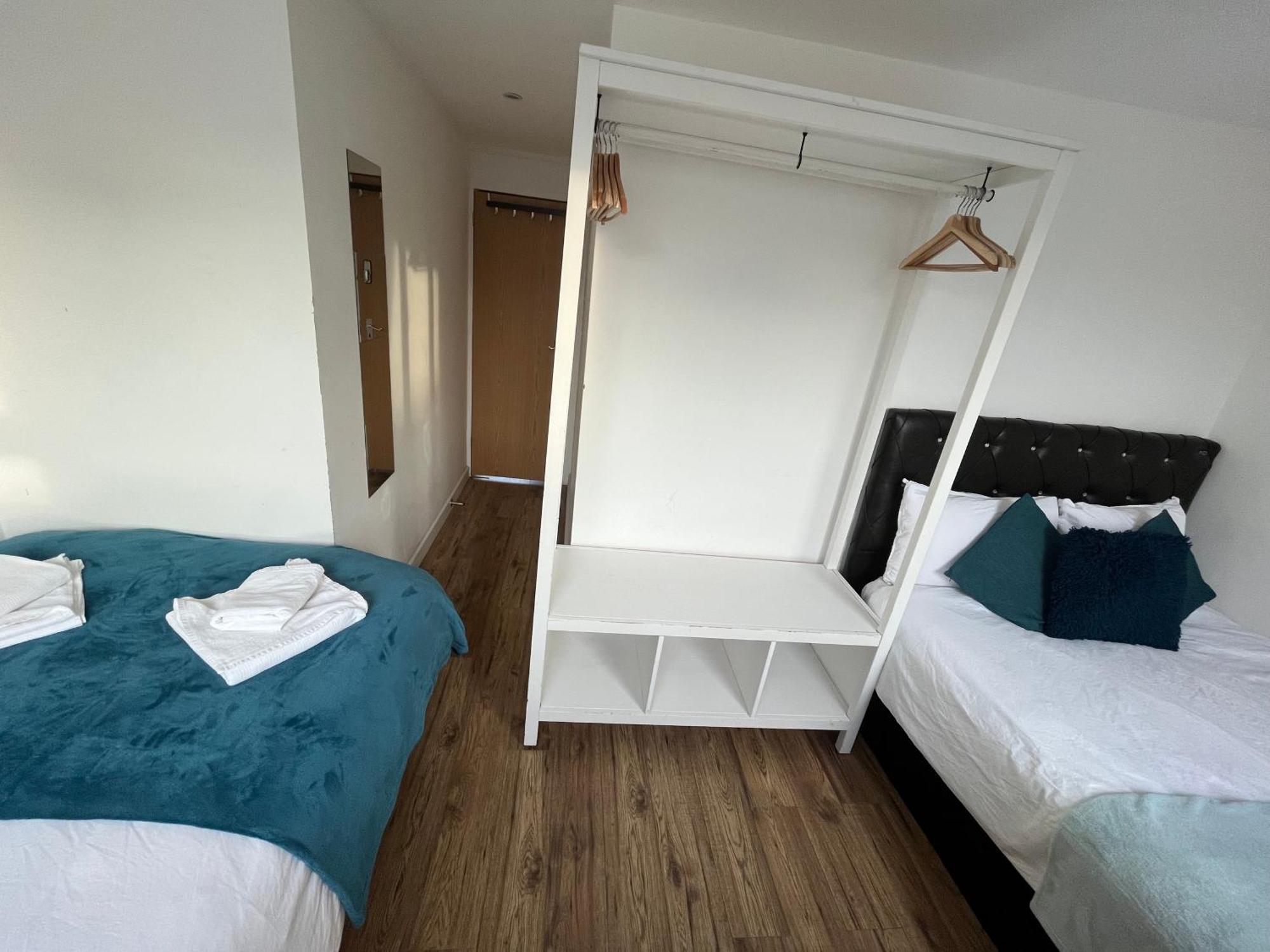 Euston Private Bedrooms 119a 4-7 Проживание в семье *